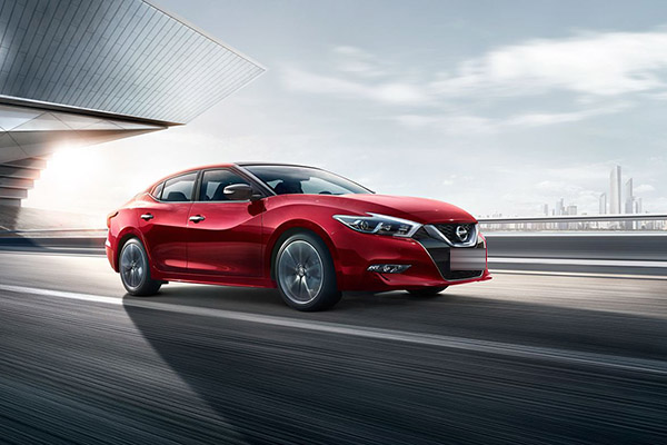 租车提车时要与工作人员仔细核对车辆状况